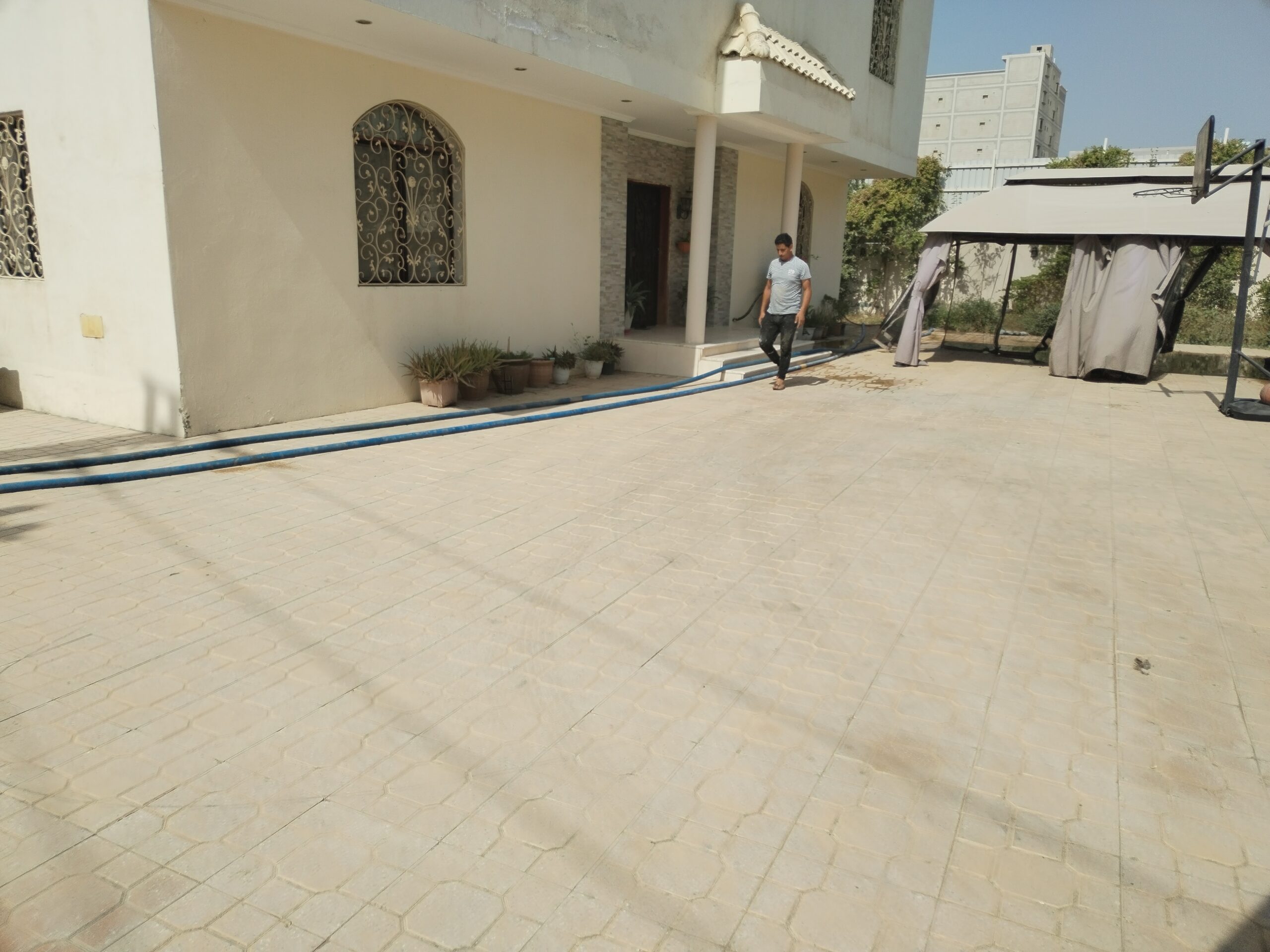 عزل حمامات بجدة عزل بلاط عزل رطوبه الكشف عن تسربات المياه